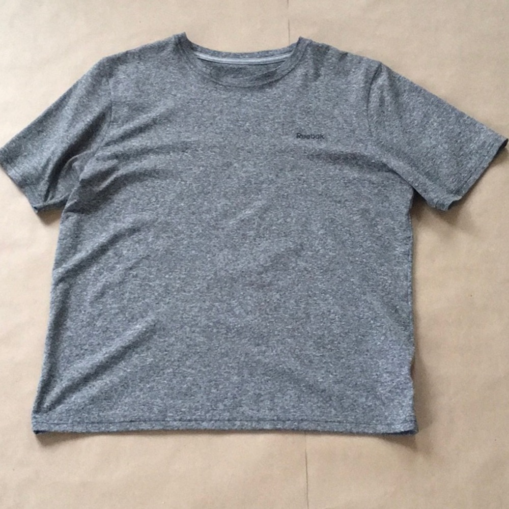 Reebok Men’s Play Dry Athletic T-shirt - Gray - M
